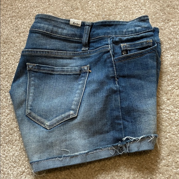 KanCan women’s  light Blue Denim Jean shorts sz 26 - Picture 1 of 4
